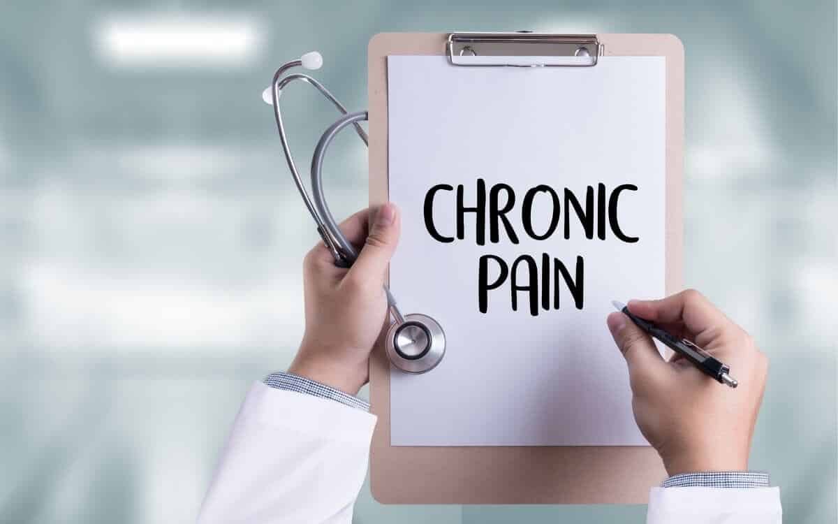 A male guide to loving a woman with chronic pain