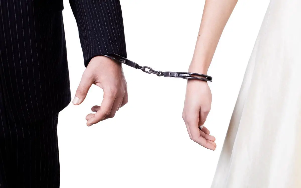 How to resist divorcing an ill wife